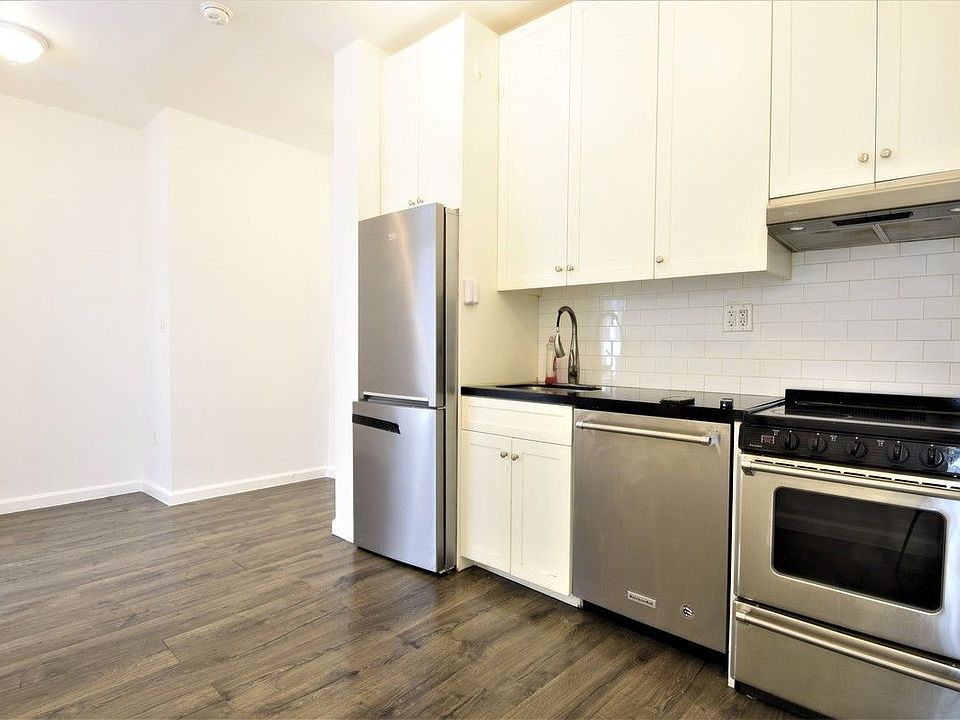 1st image of 41-40 40th St #5C