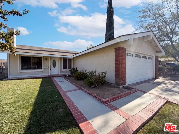 14602 Rosecourt Dr, Santa Clarita, CA 91387