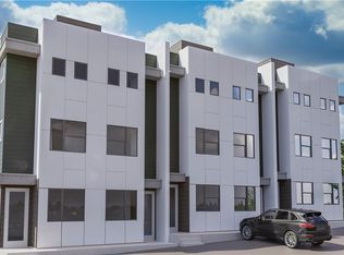 10162 Holman Rd #F, Seattle, WA 98177