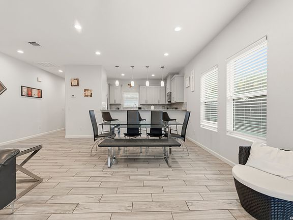 2nd image of 128 SHARER ST