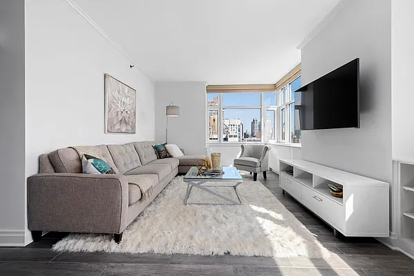 Sold by Douglas Elliman | media 16