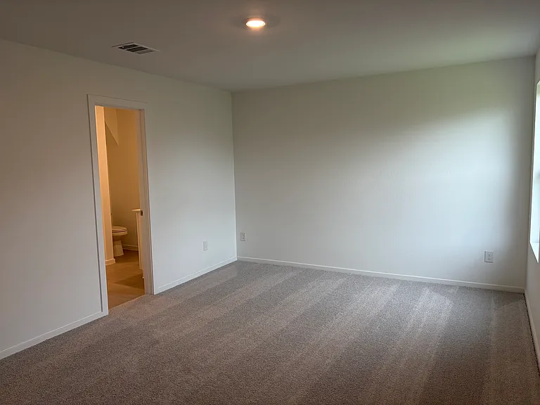 3020 Huntersville Dr — Photo 7