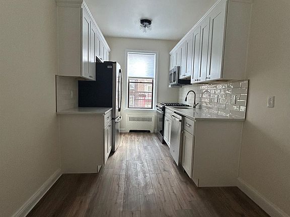 4th image of 6035 Boulevard E #C4