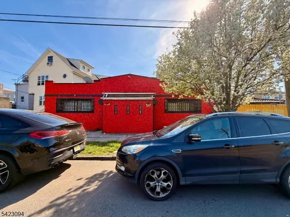 645 Magnolia Ave #0, Elizabeth City, NJ 07206