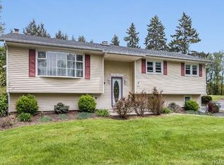 260 Gardnertown Rd, Newburgh, NY 12550