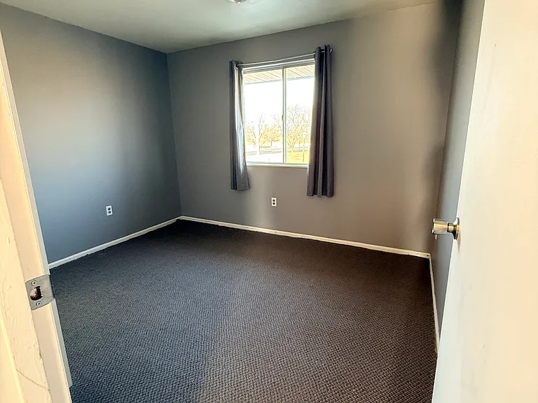 2275 N Cable Rd #17 — Photo 7