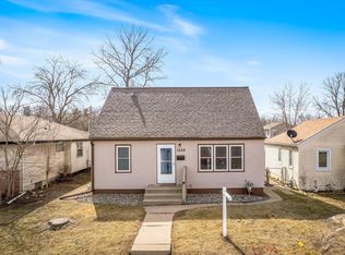 1688 Hyacinth Ave E, Saint Paul, MN 55106