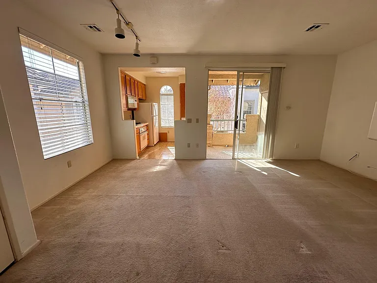 8674 New Salem St — Photo 4