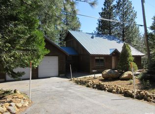 41000 Putt Rd, Emigrant Gap, CA 95715