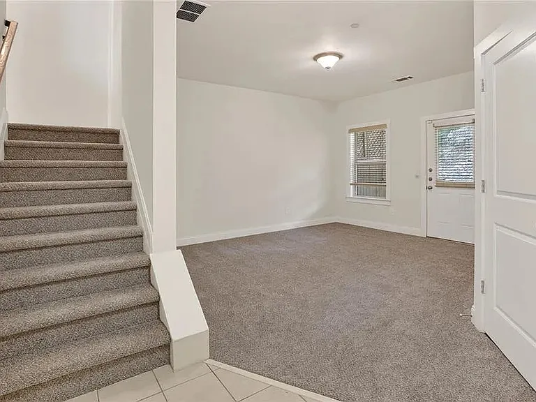2110 Westhill Dr SE — Photo 19