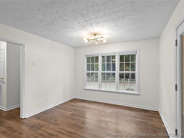 757 Stone Cross Dr — Photo 9
