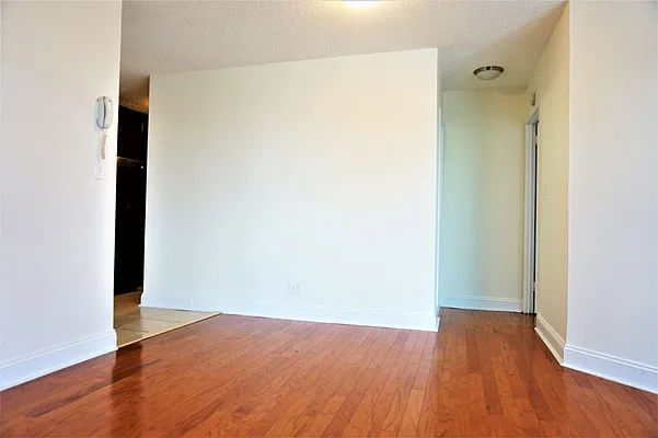 Rented by HOME RESIDENTIAL LLC | media 3