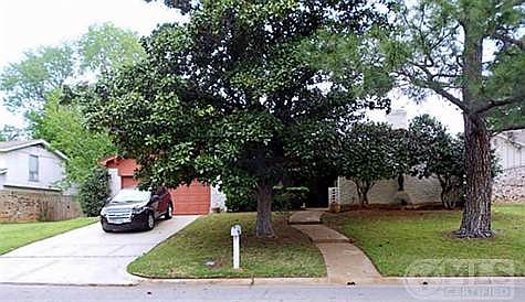 1st image of 4029 Glenbrook Dr