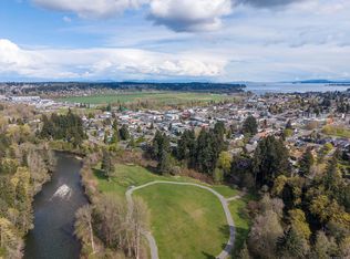 325 Harmston Ave, Courtenay, BC V9N2X1
