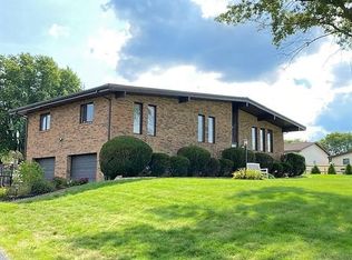 362 Chicora Rd, Butler, PA 16001