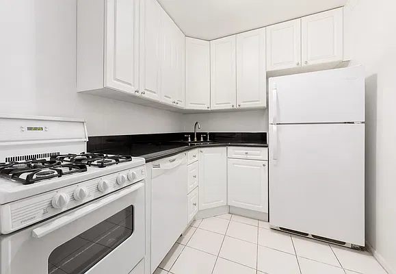 Sold by Compass | media 4