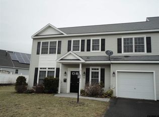 21 Elm St, Cohoes, NY 12047