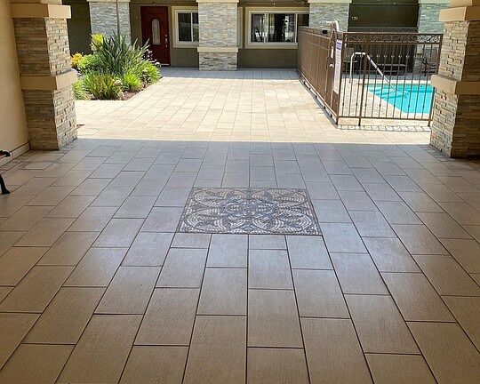 2nd image of 3220 Altura Ave APT 330