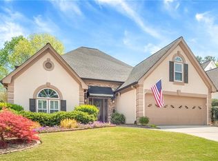 465 Shelli Ln, Roswell, GA 30075