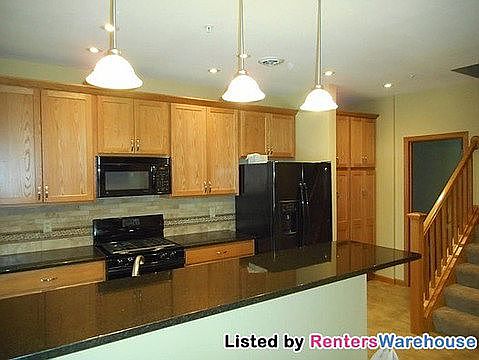 5th image of 9611 Linden Ln N