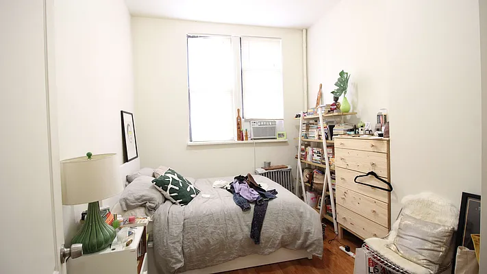 Rented by True Real Estate Group | media 17