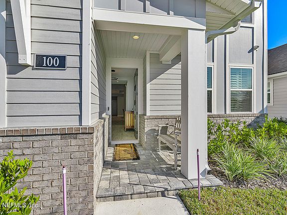 3rd image of 100 CABANA Drive