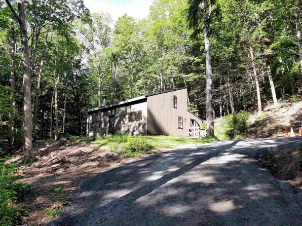 46 Jay Hill Road, Hartford, VT 05059