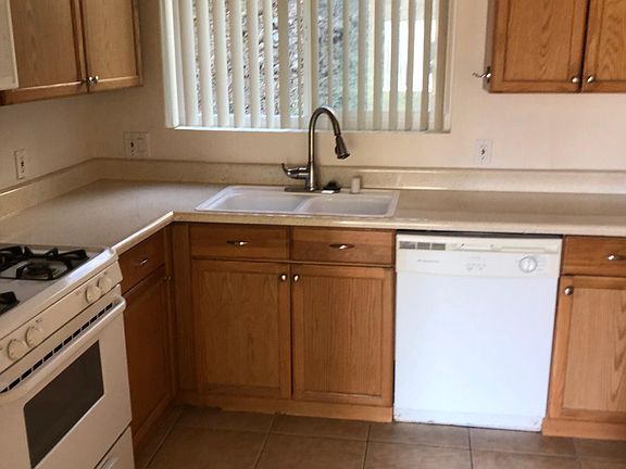 5th image of 8645 Mellmanor Dr APT C