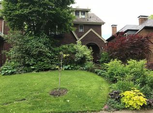6951 Rosewood St, Pittsburgh, PA