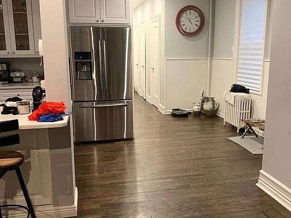 4th image of 15 Belmont Ave