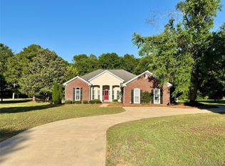 76 Deerfield Rd, Selma, AL 36701
