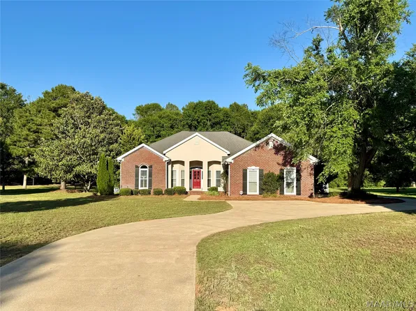 76 Deerfield Rd, Selma, AL 36701