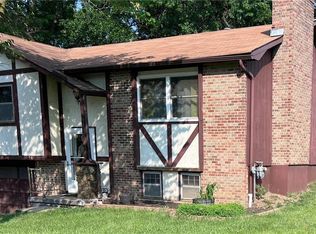 204 Blue Bird Blvd, Warrensburg, MO 64093