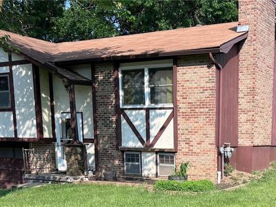 204 Blue Bird Blvd, Warrensburg, MO, 64093