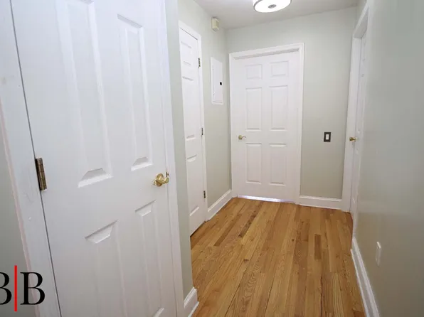 1039 East 86th Street image 14 of 22