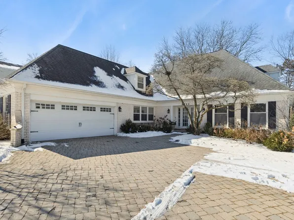 5724 Lawn Dr, Western Springs, IL 60558