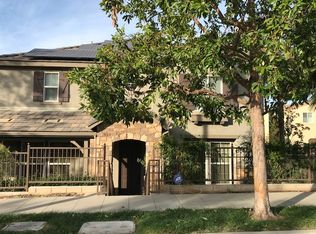 910 N Cornejo Way, Azusa, CA 91702