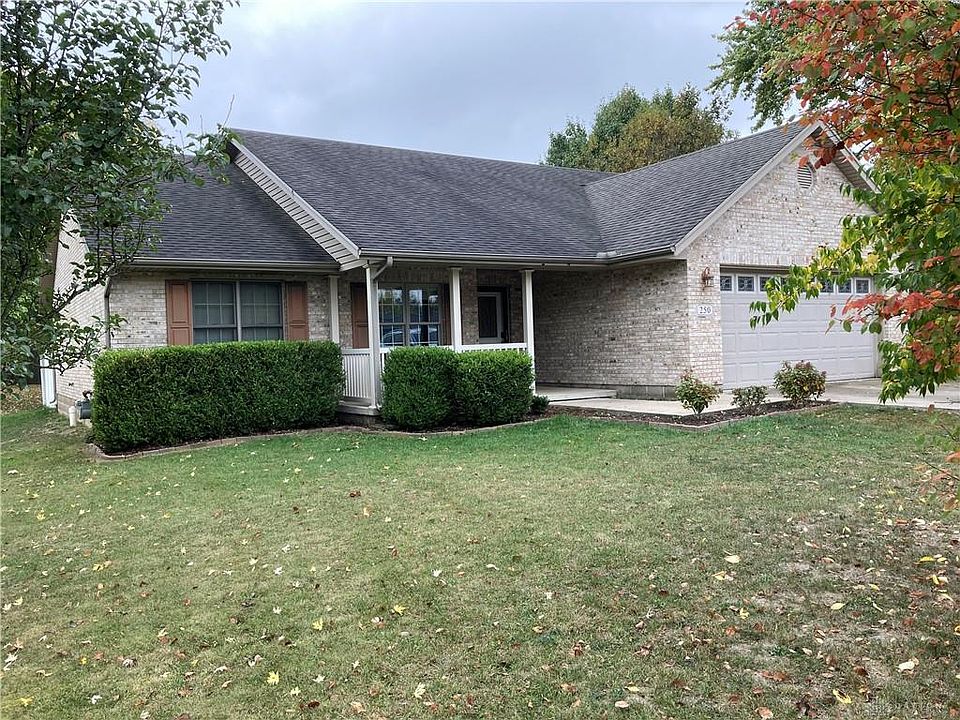 1st image of 250 Wexford Dr