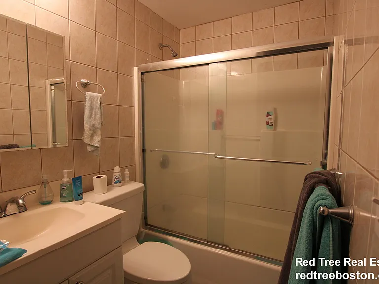 1689 Beacon St #1689 — Photo 7