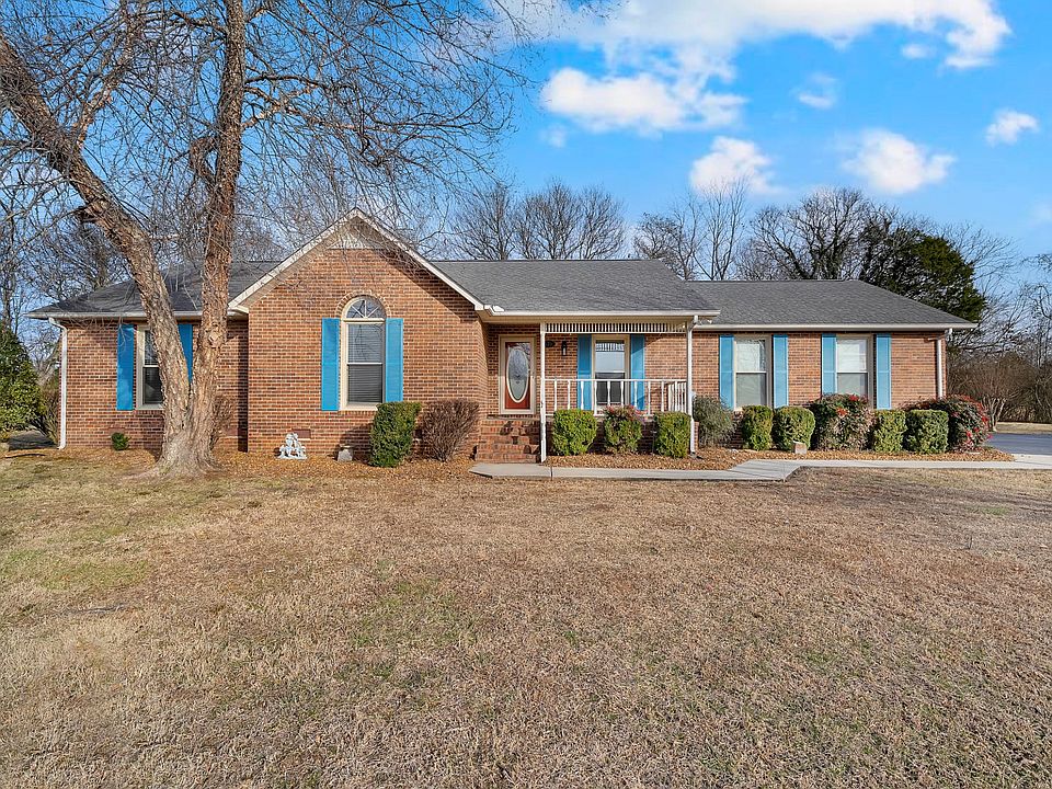 1st image of 170 Brandi Cir