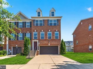 11378 Sandhurst Pl, White Plains, MD 20695