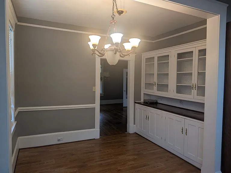 207 W Main St — Photo 2
