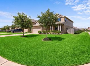 4902 Applewood Crest Ln, Rosharon, TX 77583