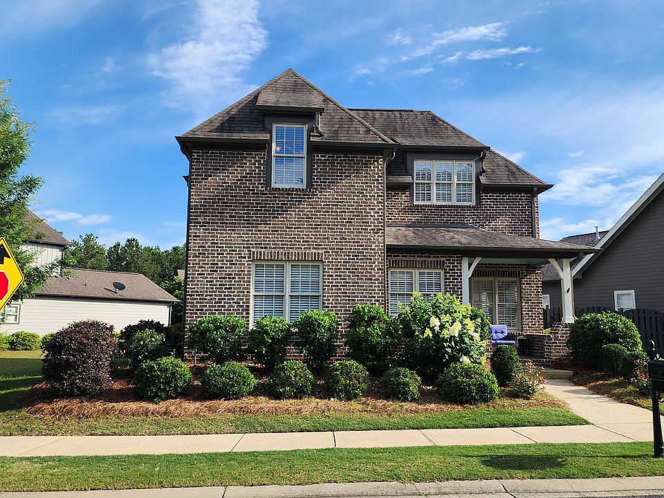 Welcome home! This home is located steps away from Hamptons Hall, the pool, and playground.