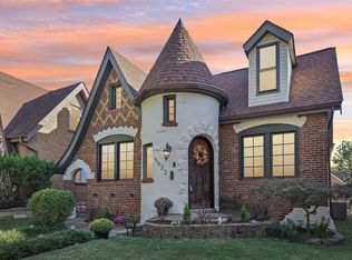 5622 Rosa Ave, Saint Louis, MO 63109