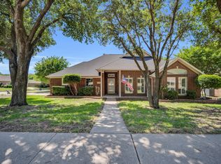 1647 Catherine St, Midlothian, TX 76065