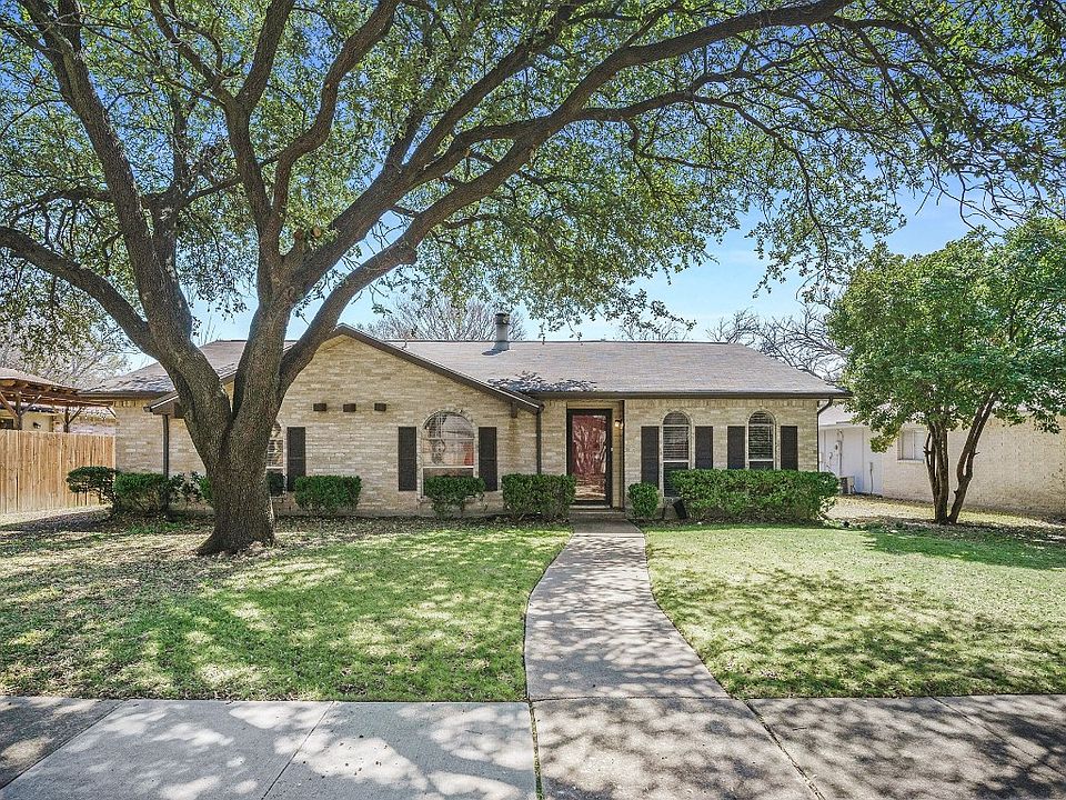1st image of 3704 McKinley Dr
