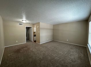 4025 Crow Rd #14HP, Beaumont, TX 77706