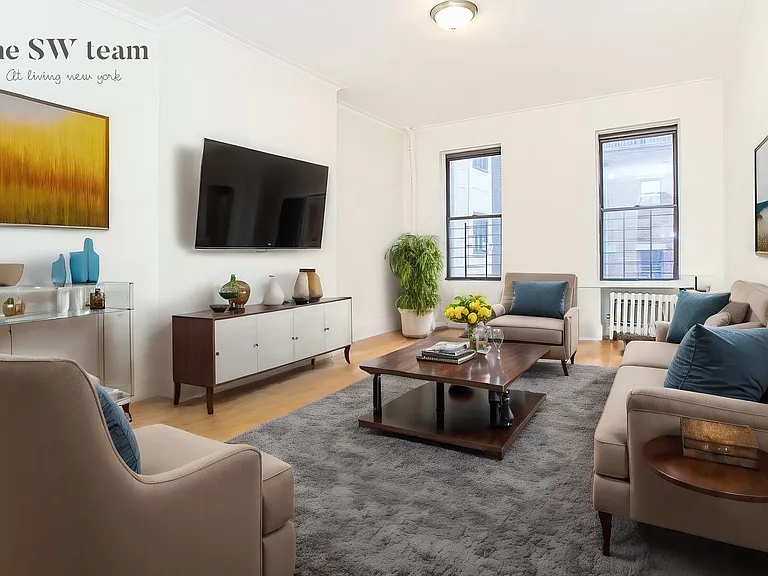 139 W 80th St #4R — Photo 1