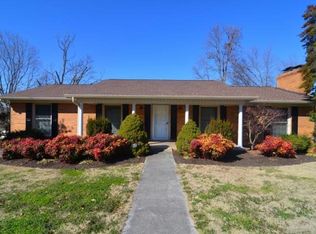 1230 Scenic Hill Dr, Louisville, TN 37777